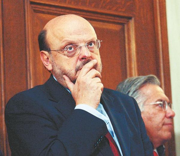 Συγγνώμη για τη γκάφα ζητά ο Αντώναρος