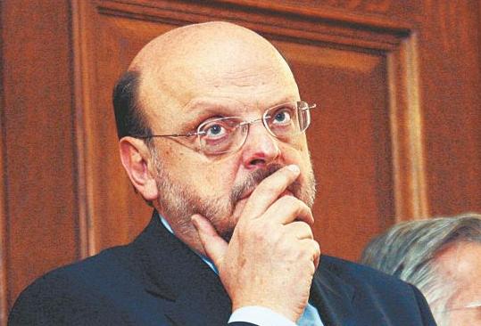 Συγγνώμη για τη γκάφα ζητά ο Αντώναρος