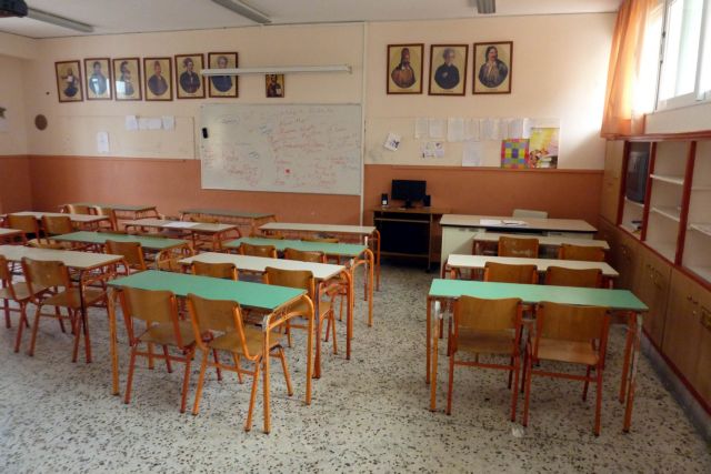 «Αποστάσεις και πλύσιμο χεριών» – Οδηγίες του ΙΣΑ ενόψει της επαναλειτουργίας των δημοτικών σχολείων
