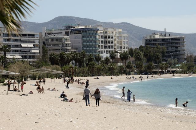 Κοροναϊός: Πώς θα είναι το φετινό καλοκαίρι; – Μπορούν οι υψηλές θερμοκρασίες να τον «φρενάρουν»