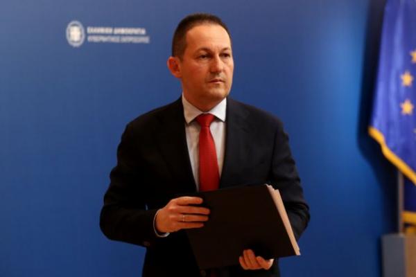 Πέτσας : Περιμένουμε απάντηση των ειδικών για άνοιγμα της εστίασης στις 25/5 – Τι είπε για τον τουρισμό