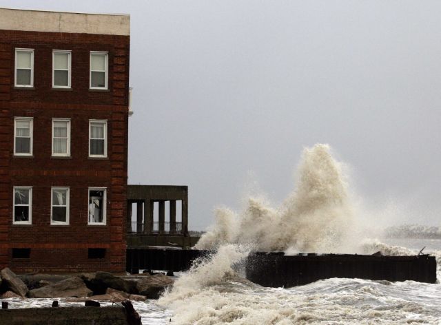 ΗΠΑ : Έρχονται τυφώνες εν μέσω πανδημίας