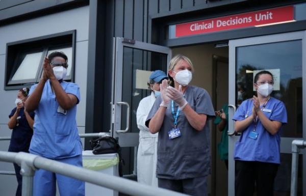 Βρετανία : Το νοσηλευτικό προσωπικό δεν ενημερώνεται για κρούσματα κοροναϊού σε συναδέλφους