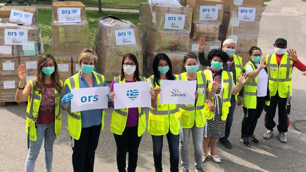 Ενας τόνος αγαθά μοιράστηκε σε ανήλικους πρόσφυγες