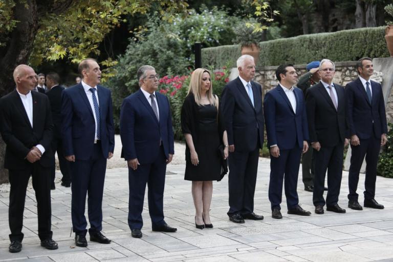 Το ΚΙΝΑΛ να διώξει τα δεξιά βαρίδια και να βρει τον βηματισμό του