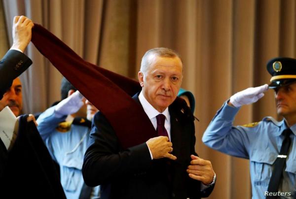 Τουρκία : Μεταξύ Σκύλλας και Χάρυβδης εξάγει την κρίση στο Αιγαίο