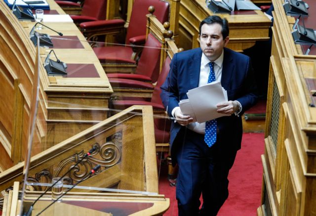 Υπερψηφίστηκε το νομοσχέδιο για το άσυλο - Αποχώρησε ο ΣΥΡΙΖΑ