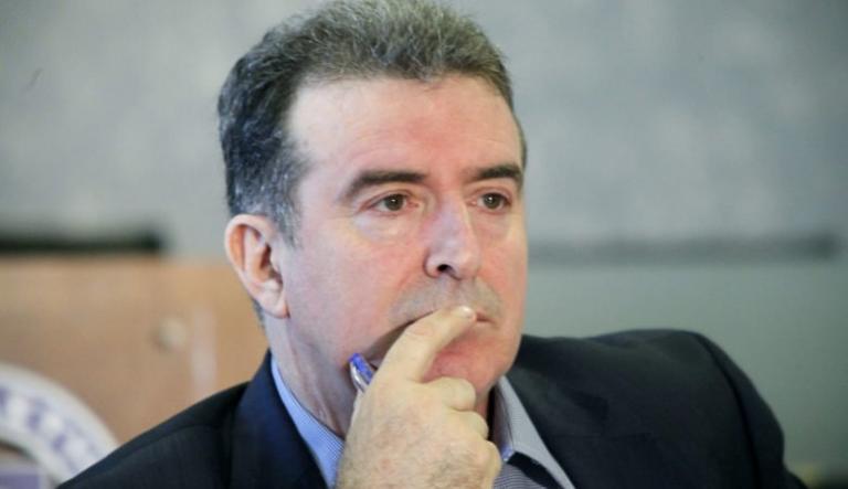 «Πρεμούρα» με τις ταυτότητες