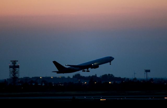 Κοροναϊός : Τι ισχύει με την επιστροφή χρημάτων των επιβατών για τις ακυρωθείσες πτήσεις