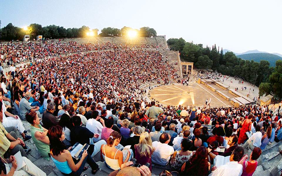 Πότε θα ανοίξουν μουσεία, σινεμά, θέατρα, αρχαιολογικοί χώροι - Τι θα γίνει με τις συναυλίες