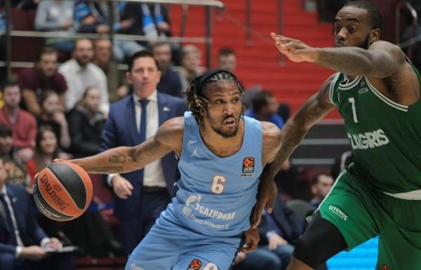 Φεύγει ο Αλμπισί από την Ζενίτ και τον κοιτάει η Φενέρ