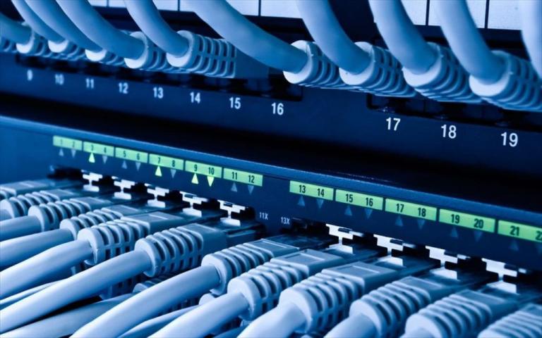 Κομισιόν: Ενέκρινε 50 εκατ. ευρώ για τη διάδοση ευρυζωνικών υπηρεσιών στην Ελλάδα