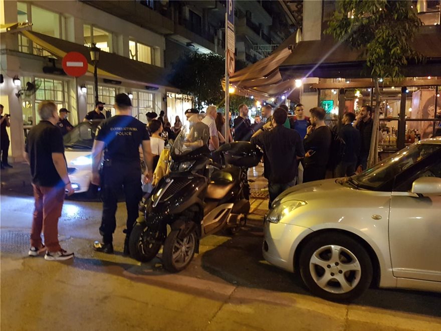 Συνωστισμός και πάλι στη Θεσσαλονίκη – Ουρές για take away ποτά