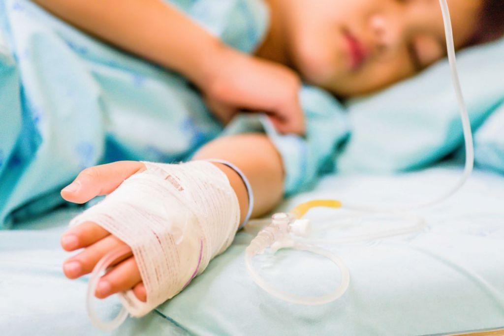 Κοροναϊός : Πόσο βαριά αρρωσταίνει τα παιδιά