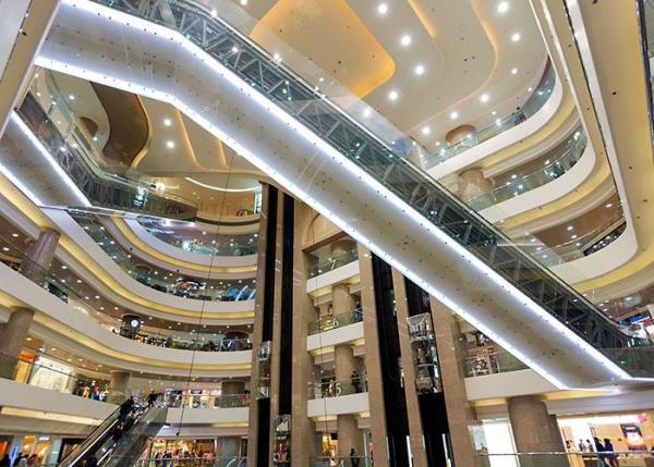 Ανοίγουν τα mall από τη Δευτέρα – Ποιοι οι κανόνες εισόδου