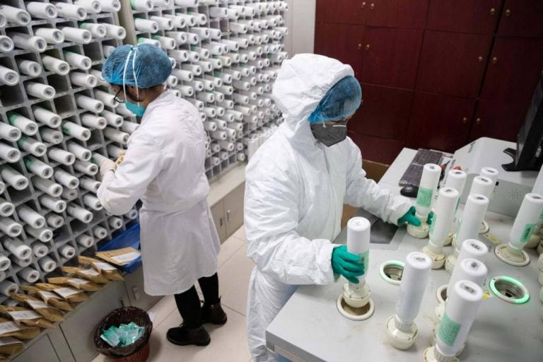 Κοροναϊός : Έγκριση νέας δοκιμασίας για τη διάγνωση του SARS-CoV-2