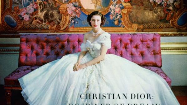 Σειρά από τον οίκο Dior για τις μούσες του θρυλικού σχεδιαστή