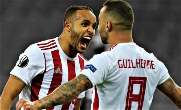 Αποθέωση για τον Ελ Αραμπί