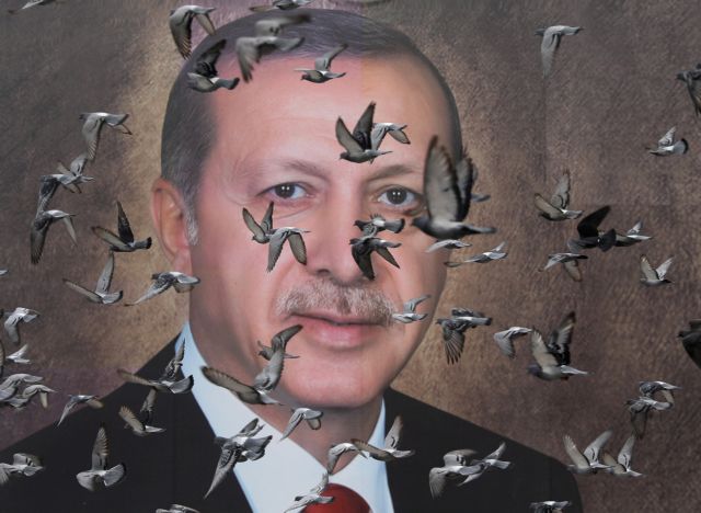 «Φλερτάρει με το ΔΝΤ ο Ερντογάν: Δέχεται απανωτά «χτυπήματα» στην οικονομία ελέω κοροναϊού