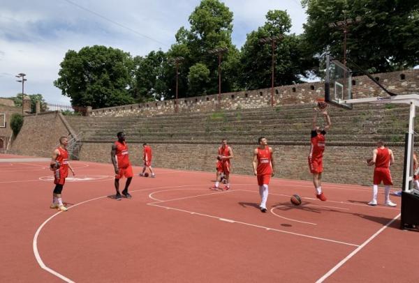 Ερυθρός Αστέρας: Ξεκίνησε τις προπονήσεις σε ανοιχτό γήπεδο