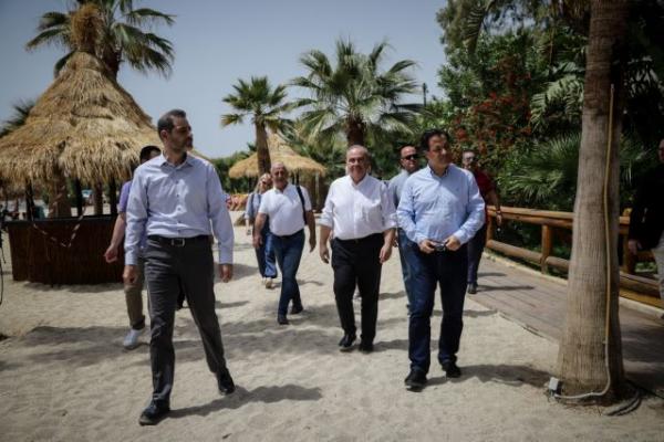 Στην Ακτή Βουλιαγμένης ο Άδωνις Γεωργιάδης – Αυτοψία για την τήρηση των μέτρων