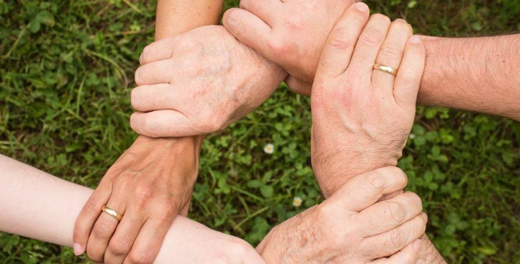 Οι ιππότες της κοινωνίας