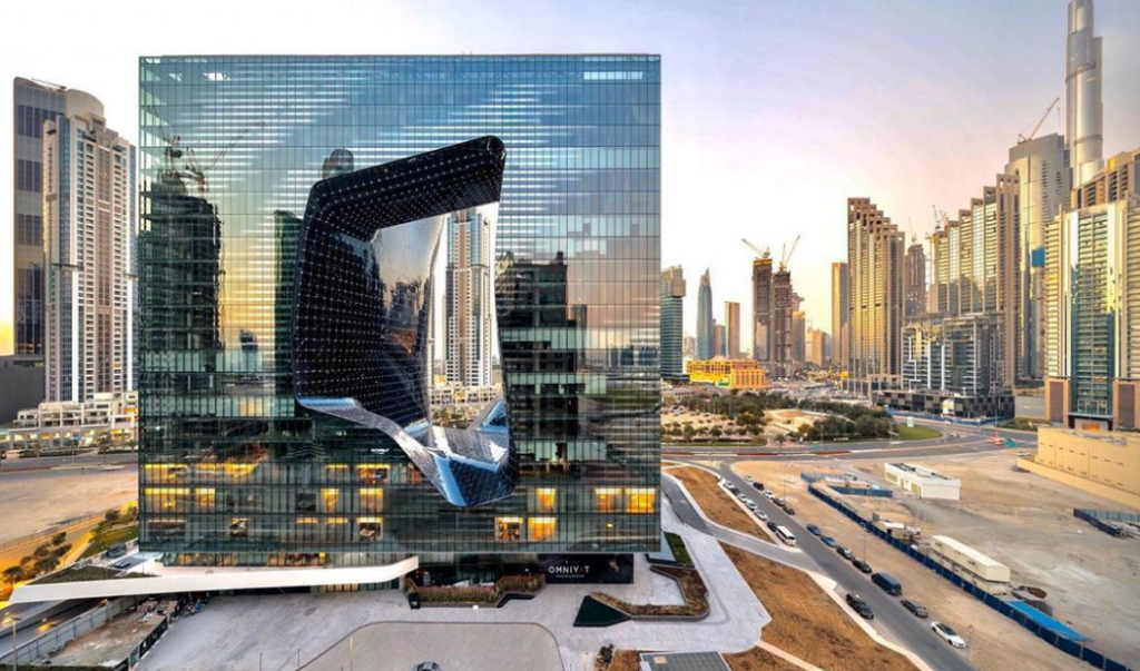 ME Dubai: Tο μοναδικό ξενοδοχείο στον κόσμο που σχεδίασε η  Zaha Hadid