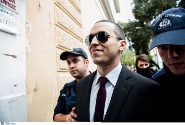 Υπό διάλυση η Χρυσή Αυγή: Μετά το Λαγό και ο Κασιδιάρης ιδρύει δικό του φασιστικό κόμμα