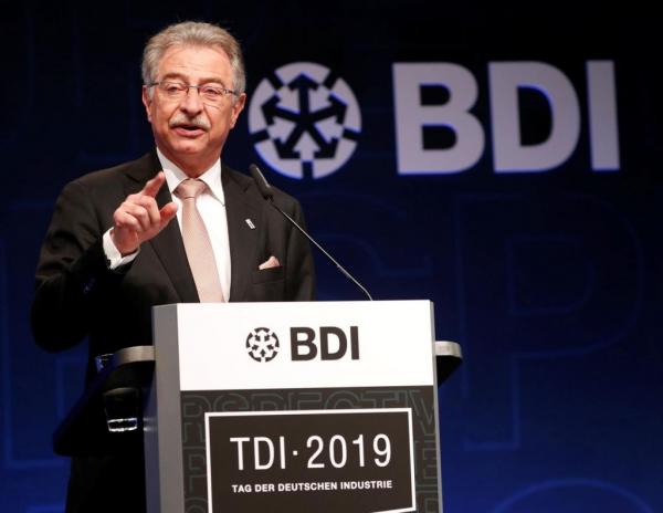 Κοροναϊός : Δεσμευτικό χρονοδιάγραμμα για την επαναλειτουργία των επιχειρήσεων ζητούν οι γερμανοί βιομήχανοι