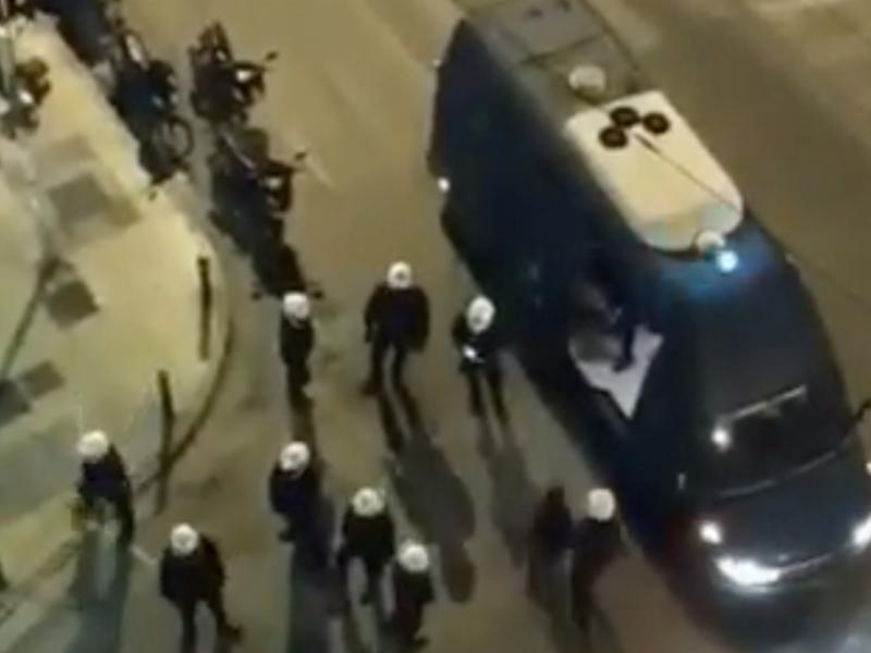 Κυψέλη: Αδιανόητη καταστολή με θύματα πολίτες – Τραυματίστηκε σοβαρά νεαρός