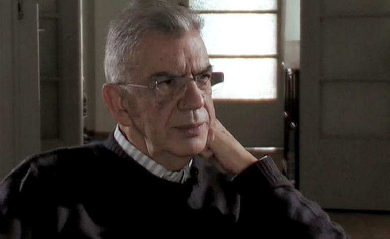 Μένης Κουμανταρέας : Η κατάρρευση του ιδεαλισμού