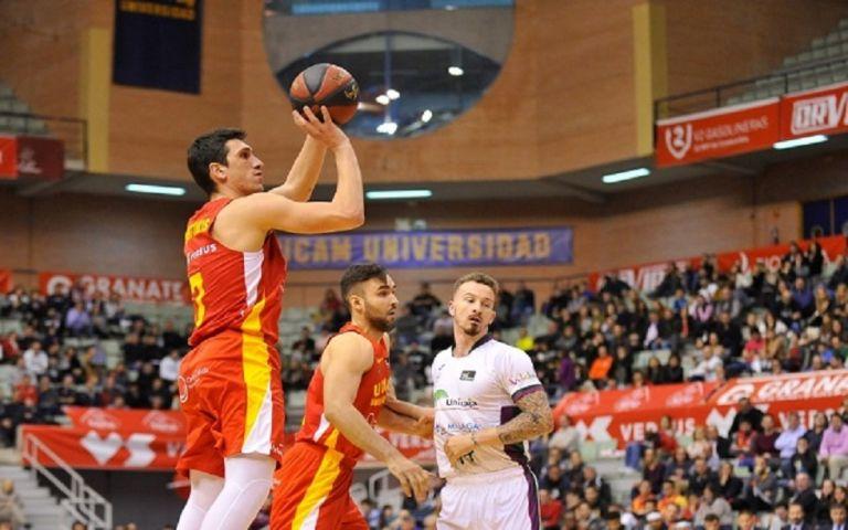 Ολυμπιακός : Ερυθρόλευκος ο Λαρεντζάκης – Πέρασε ιατρικά στο ΣΕΦ