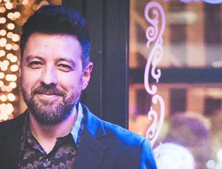 Μάνος Παπαγιάννης : Θύελλα αντιδράσεων για το «gay meter» στο Instagram