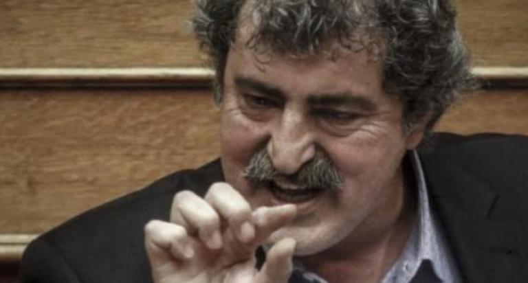 Επίθεση Πολάκη με χυδαία γλώσσα σε δημοσιογράφο