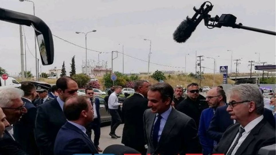 Στα «ΚΤΕΛ Μακεδονία» ο Κυριάκος Μητσοτάκης