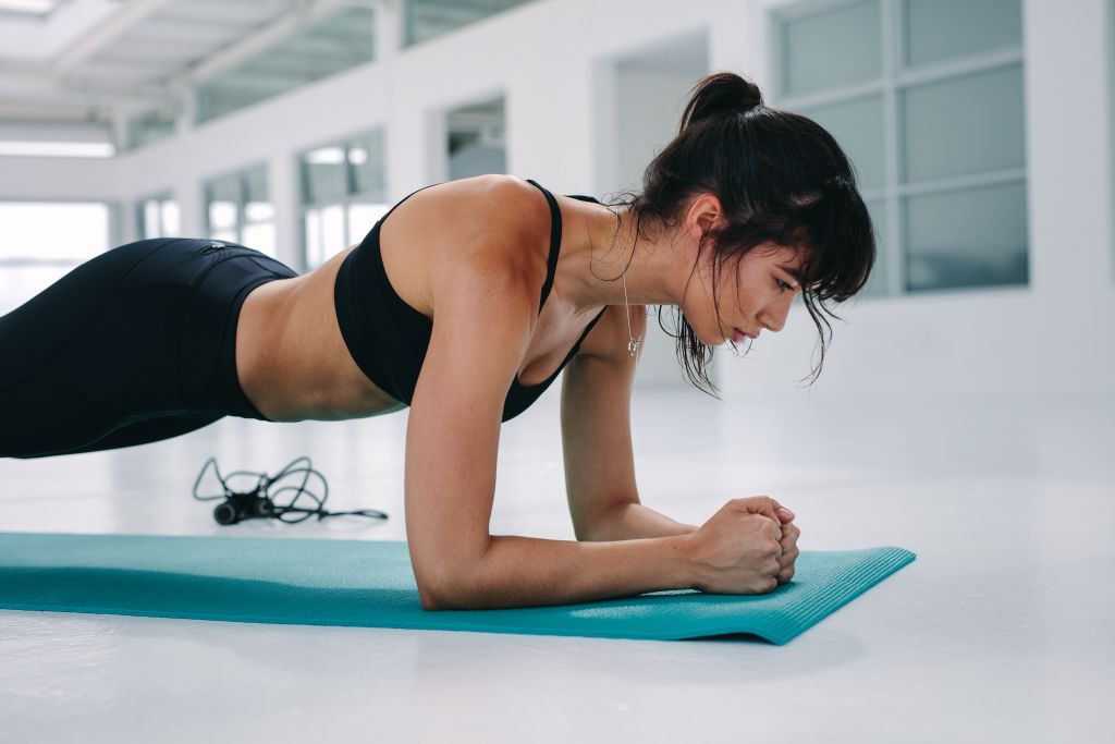 Pilates: Με αυτές τις ασκήσεις θα γυμνάσετε όλο το σώμα σας