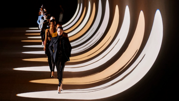 Εξερευνώντας το μέλλον της μόδας μετά τον κοροναϊό