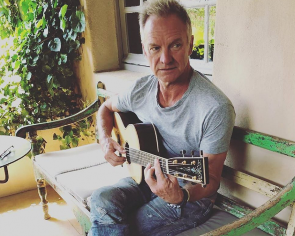 «Στο σφυρί» εικονικές εμπειρίες με σταρ στη μάχη κατά του κορονοϊού