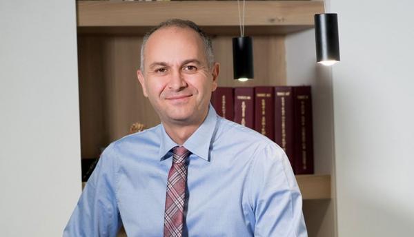 Δήμαρχος Μεταμόρφωσης: Το δικαίωμα στην εργασία είναι ιερό