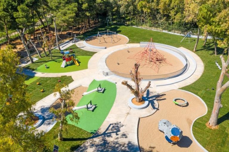 Σύγχρονη παιδική χαρά – πρότυπο θα εγκαινιαστεί στο δήμο Παπάγου-Χολαργού