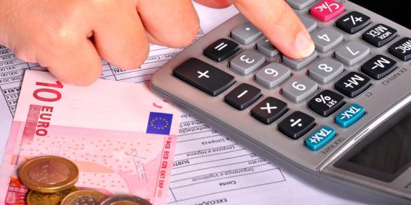 Προκαταβολή φόρου : Τον Ιούλιο η απόφαση για τις μειώσεις – Ποιους θα αφορά