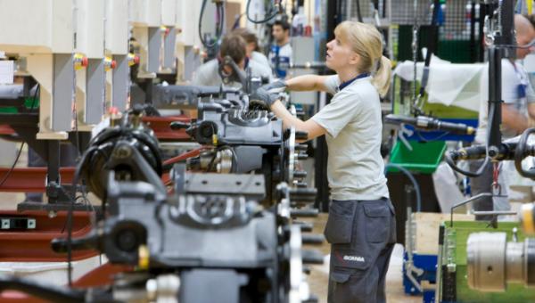 Πτώση 11,3% της βιομηχανικής παραγωγής στην ευρωζώνη τον Μάρτιο – Αύξηση 1,9% στην Ελλάδα