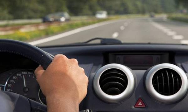 Προσωρινή άδεια οδήγησης αυθημερόν μέσω του Gov.gr για τους νέους οδηγούς