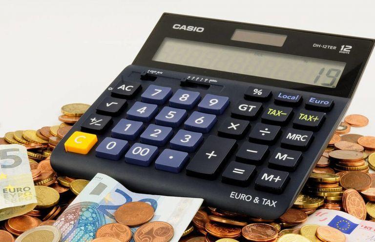 Προκαταβολή φόρου: Πόσο θα μειωθεί – Όλα τα σενάρια