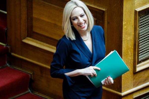 Γεννηματά: Οι απαντήσεις στην κρίση θα έρθουν από τη σοσιαλδημοκρατία