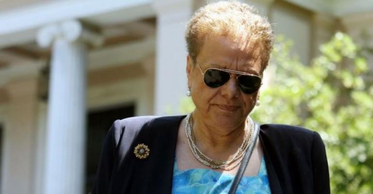 Γιαμαρέλλου: Δεν θα κολλήσει κοροναϊό όποιος κοινωνήσει – Προφυλάσσει την υγεία