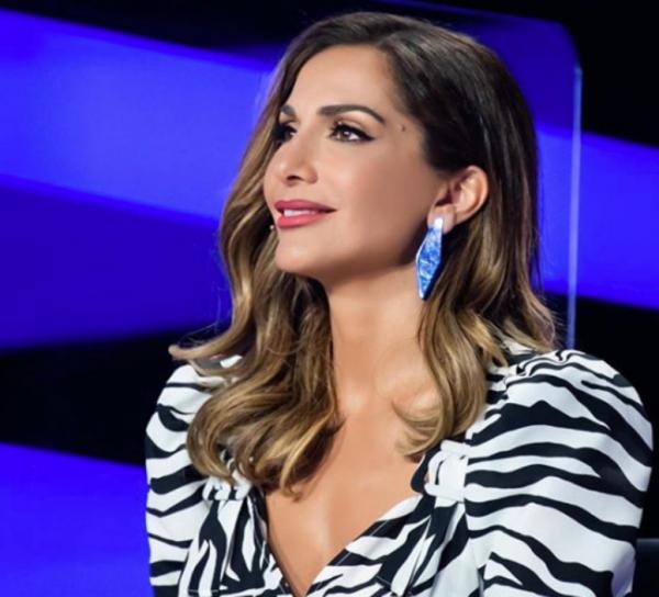 Δέσποινα Βανδή: Βραδινή έξοδος μετά την καραντίνα