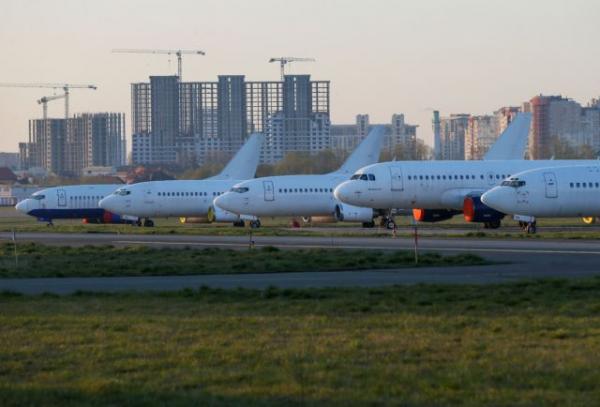 Ο κοροναϊός «κόβει» τα φτερά των αεροπορικών: Ποιες εταιρίες κολοσσοί ζητούν κρατική βοήθεια