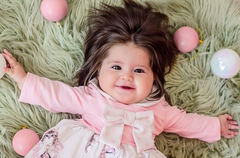 Μωρό «Ραπουνζέλ» γίνεται viral και κατακτά τα social