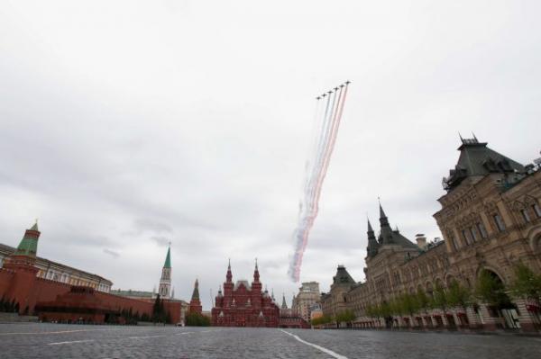 Άδεια η Κόκκινη Πλατεία για την Ημέρα Νίκης – Το μήνυμα Πούτιν